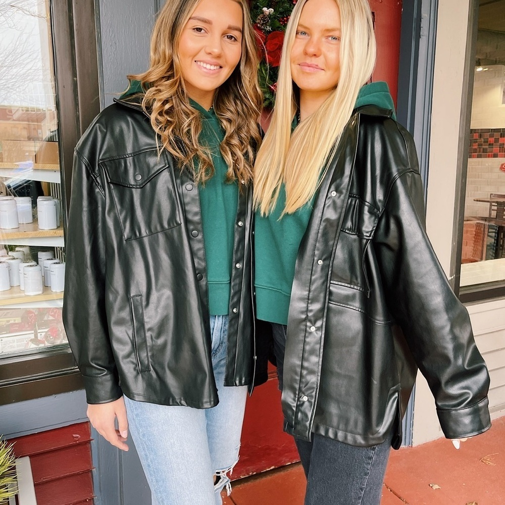 Zara Black Leather Jacket Oversized Shacket With Front Pockets Collared Buttons